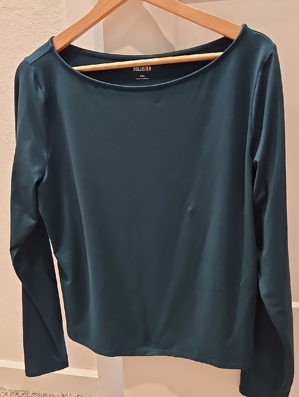 Hollister Women's Long-Sleeve Boatneck Top — Teal Green